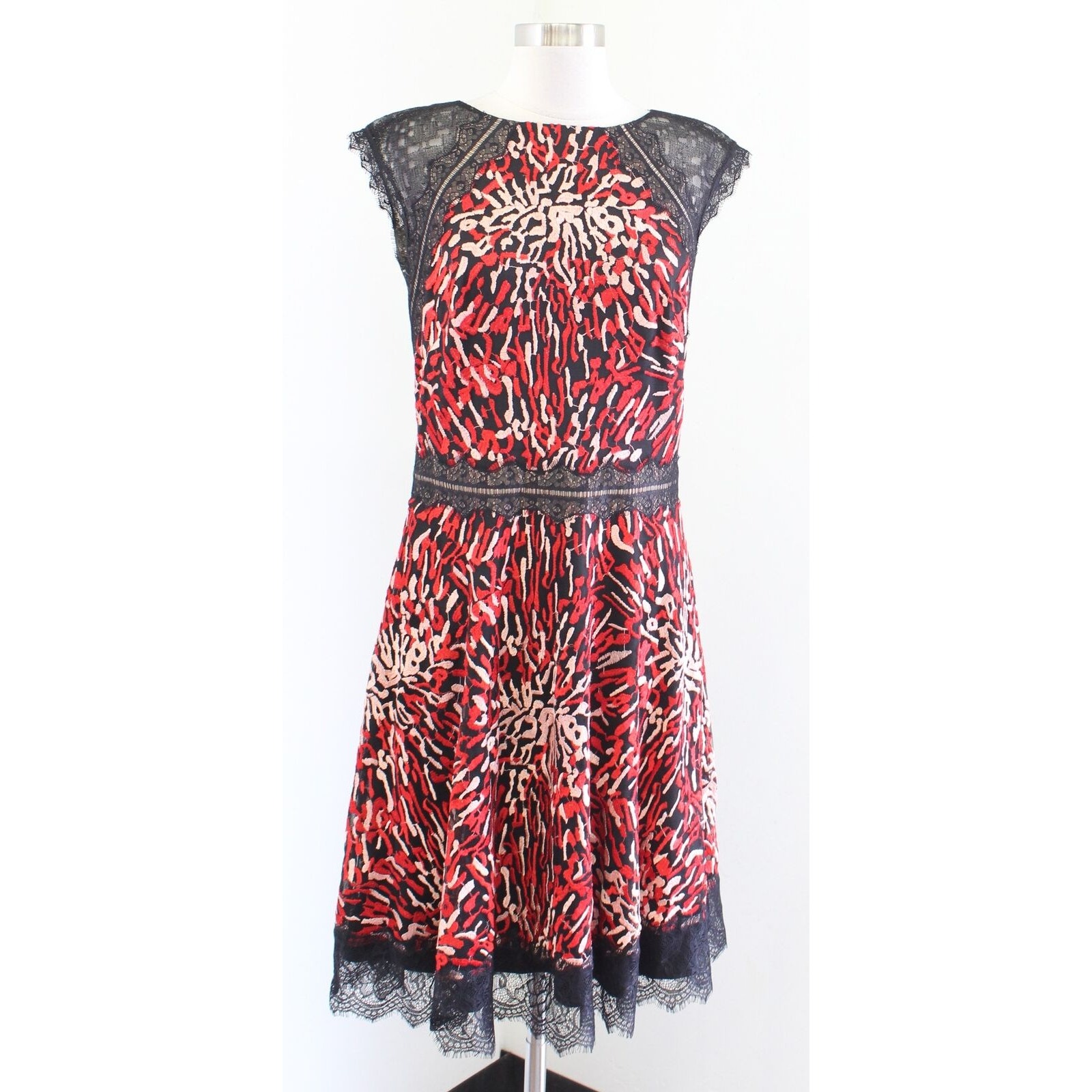 Tadashi Shoji Ariel Embroidered Lace Fit And Flare Evening Cocktail Dress Red 10